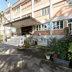 3* Pensión Casa Per Ferie Opera Don Calabria