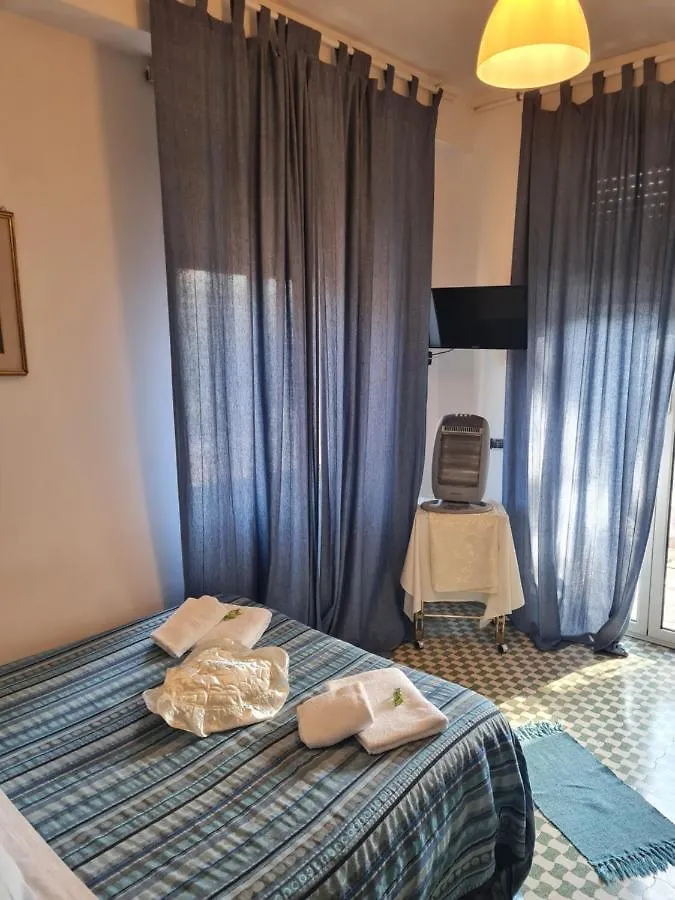 Guest house La Palazzina Hotel Rome Italy