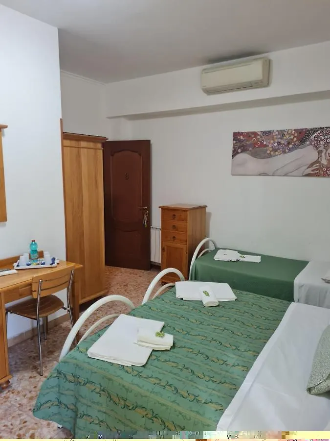 Guest house La Palazzina Hotel Rome