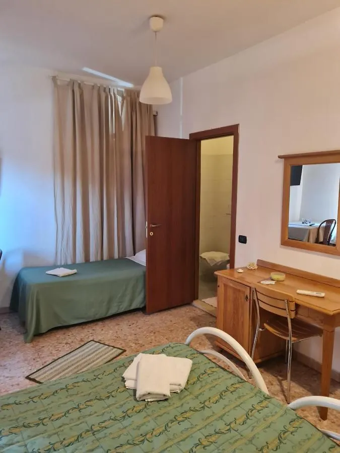 La Palazzina Hotel Rome 0*,